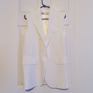 Zara white vest Sz S NWT
